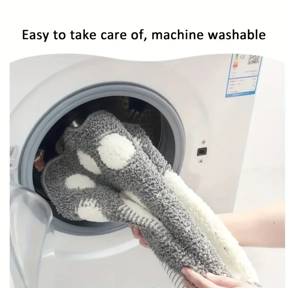 Non-Slip Microfiber Bathroom Floor Mat - Image 6